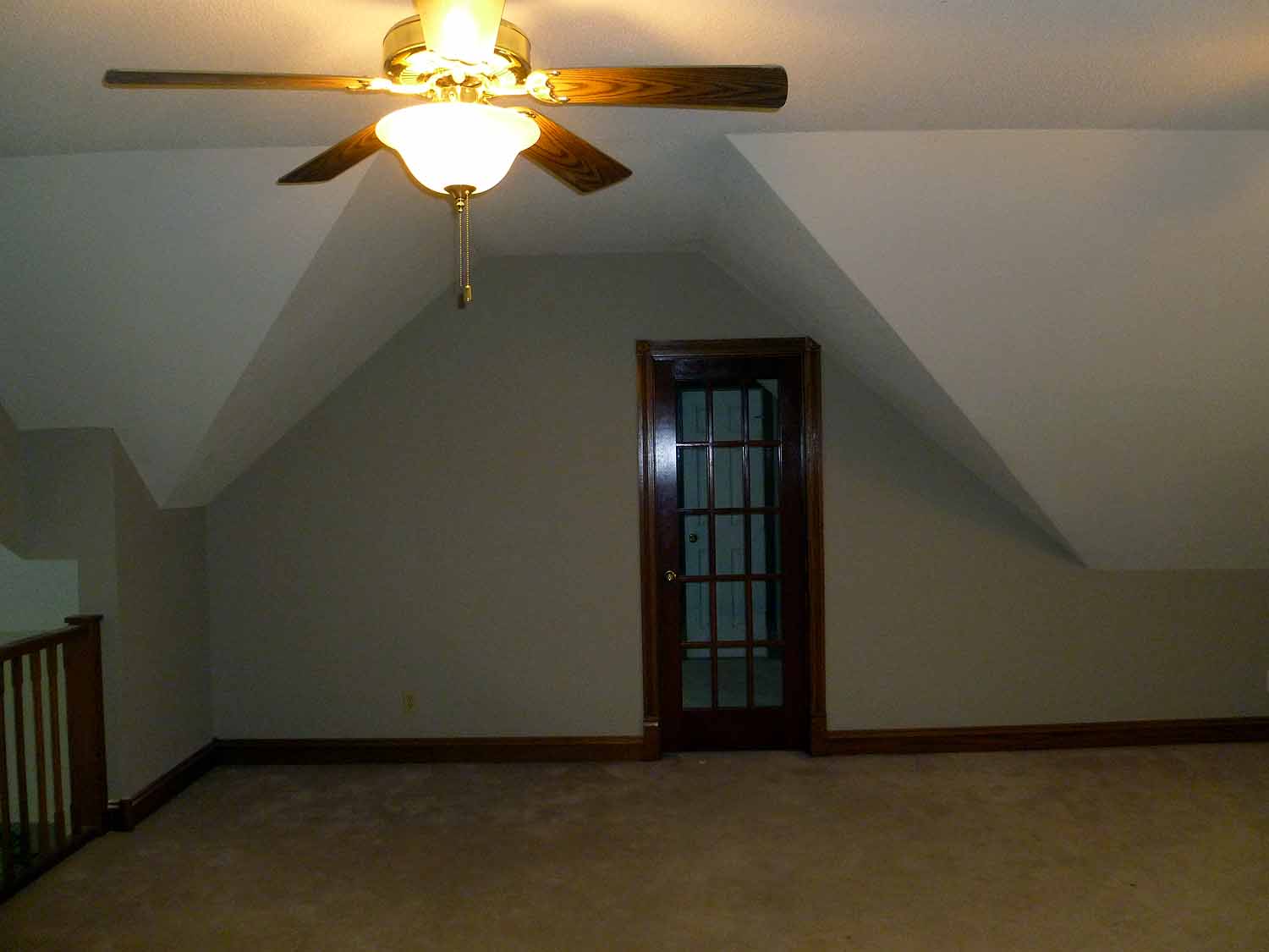 Upper loft family room