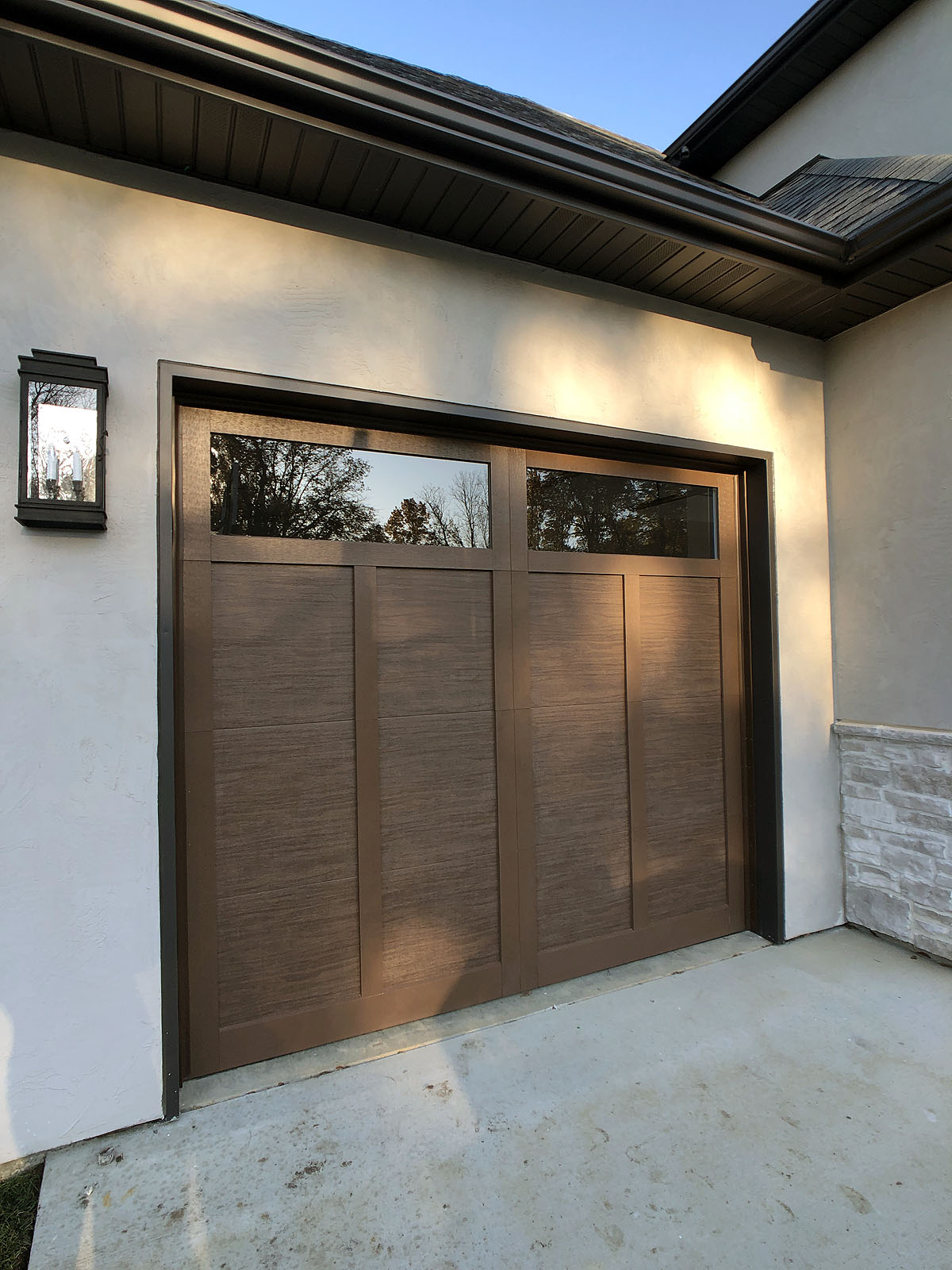 garagedoors Custom Homes by Tompkins Construction