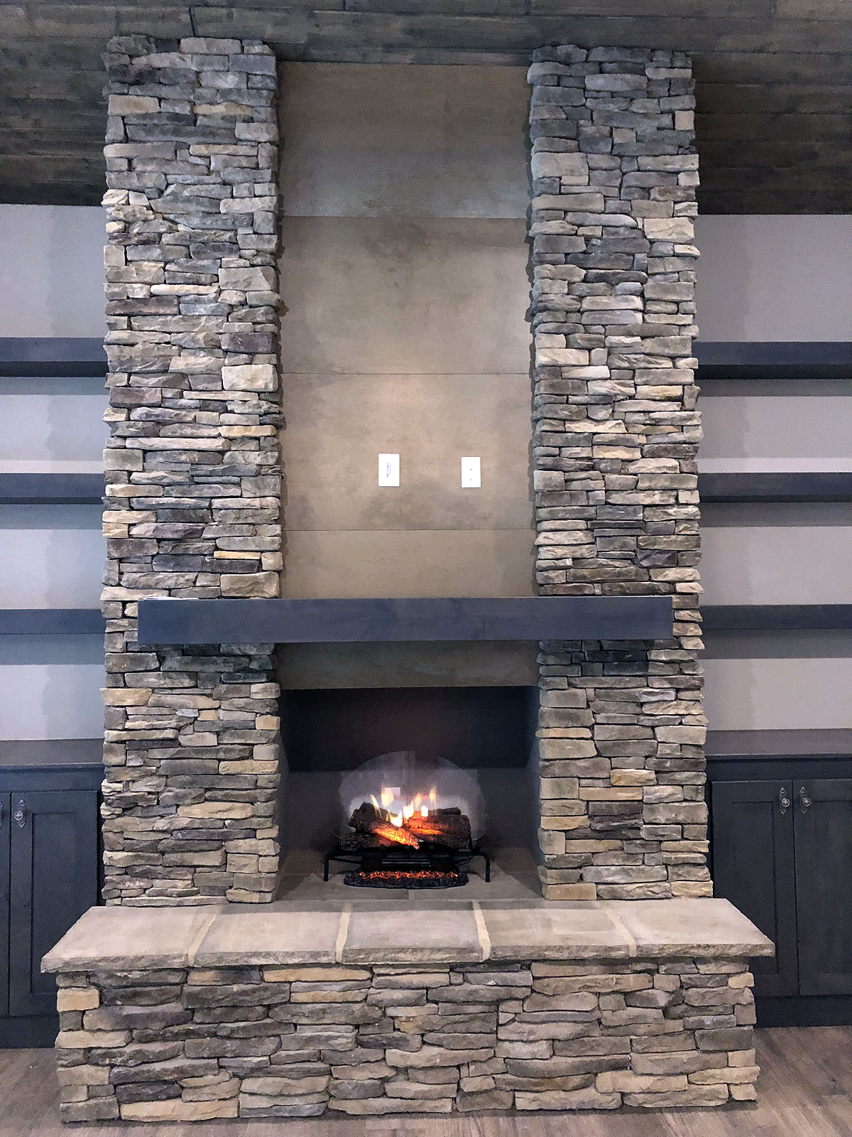 fireplacefronts Custom Homes by Tompkins Construction