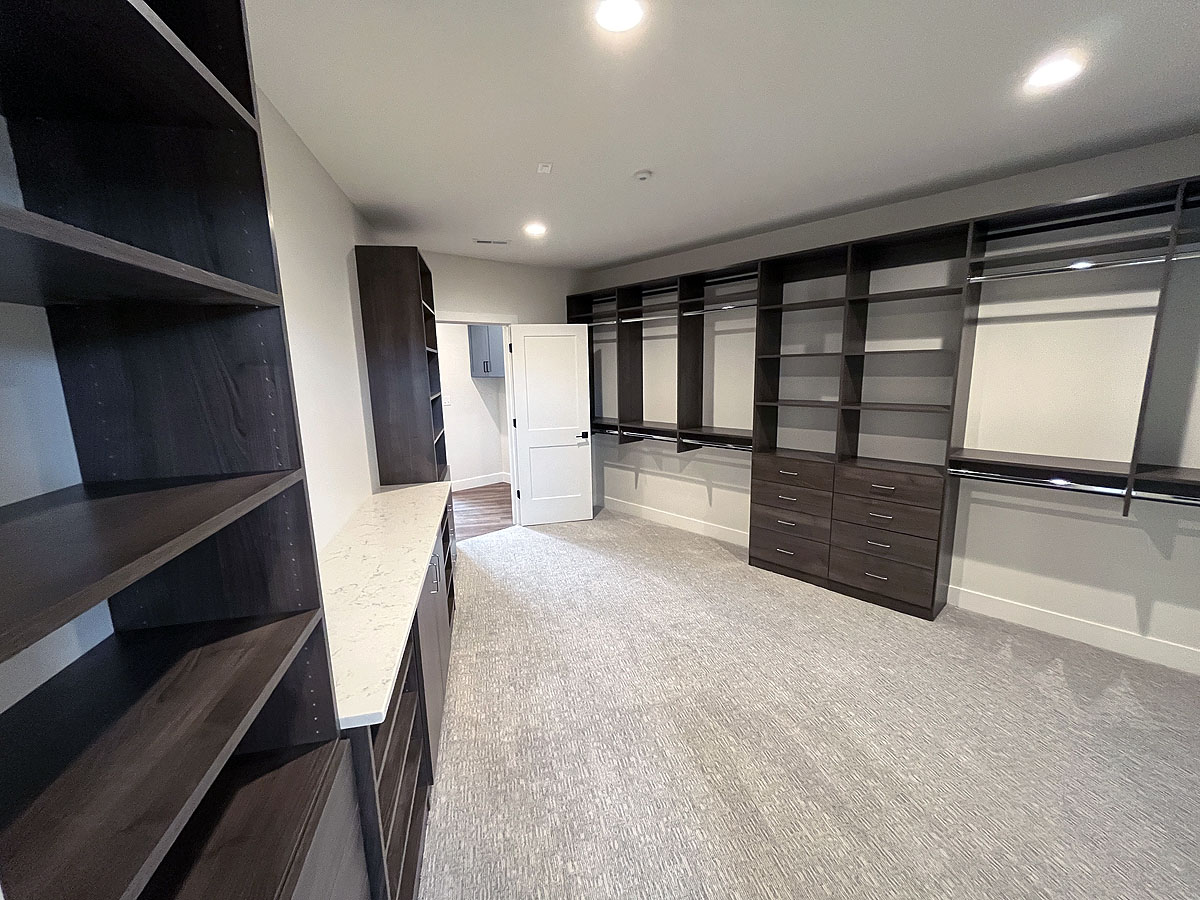 closet-shelving | Custom Homes by Tompkins Construction